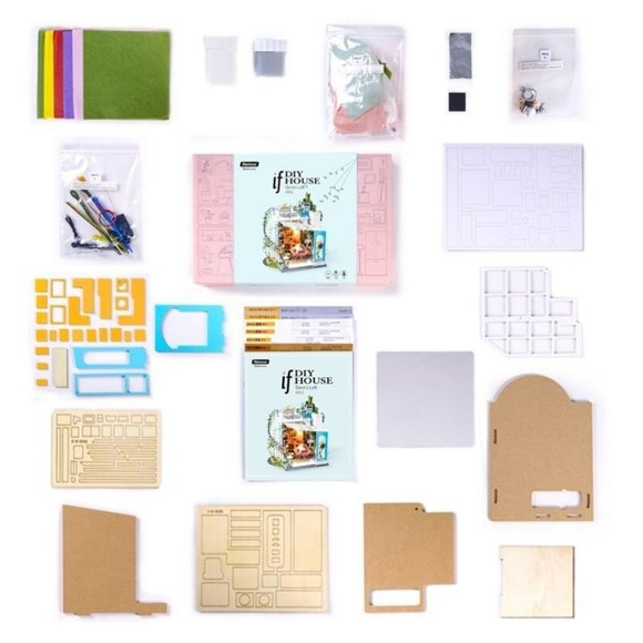 DIY 3D Dollhouse Puzzle - Dora's Loft - Picture 5 of 6